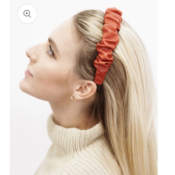 Nicole Miller New York Scrunch Scrunchie Pleated Ruched Faux Leather Headband - Picture 7 of 7